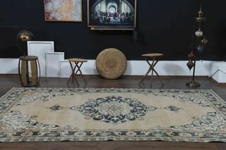 Medallion Vintage Area Oushak Rug - Thumbnail