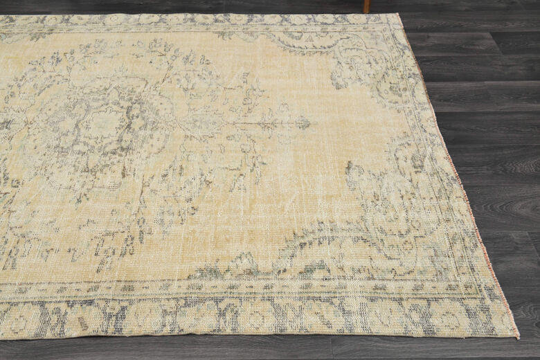 Handmade Vintage Area Rug