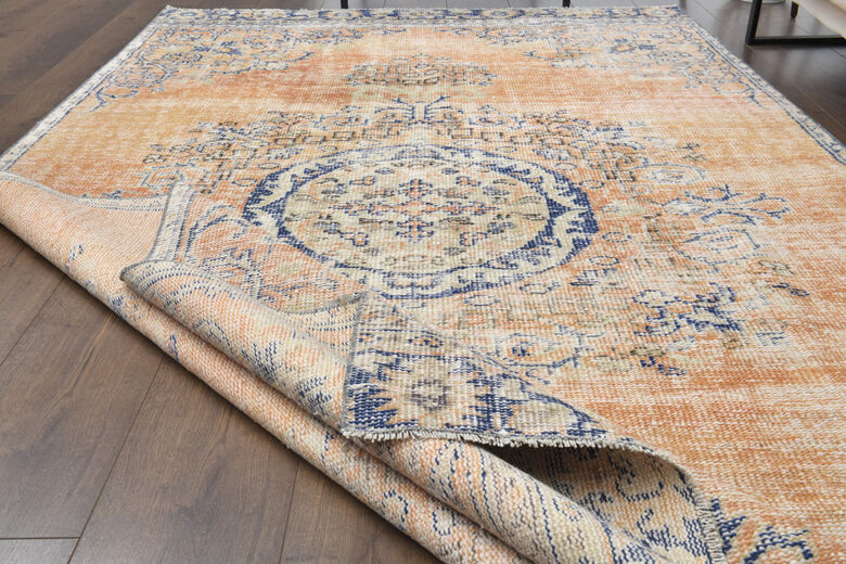 Handmade Vintage Area Anatolian Rug