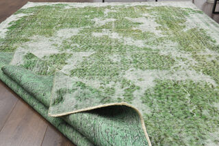 Green Vintage Distressed Area Rug - Thumbnail