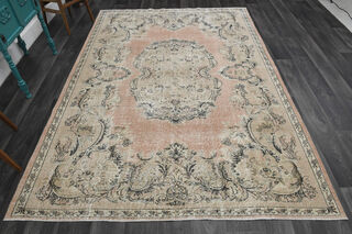 Handmade Vintage Area Rug - Thumbnail