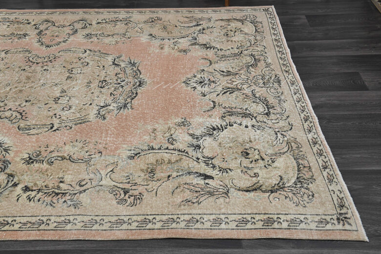 Handmade Vintage Area Rug