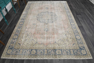 Handmade Vintage Oriental Area Rug - Thumbnail