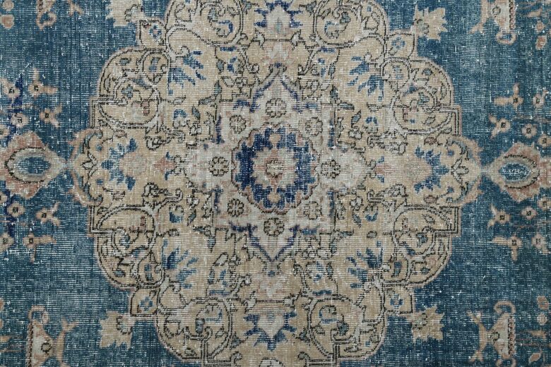 Handmade Vintage Area Oushak Rug