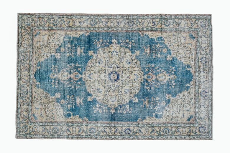Handmade Vintage Area Oushak Rug