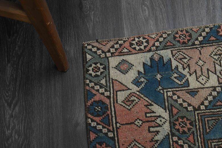 Vintage Turkish Milas Rug