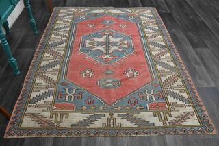 1980's Milas Turkish Wool Rug - Thumbnail