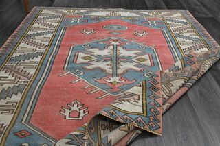 1980's Milas Turkish Wool Rug - Thumbnail