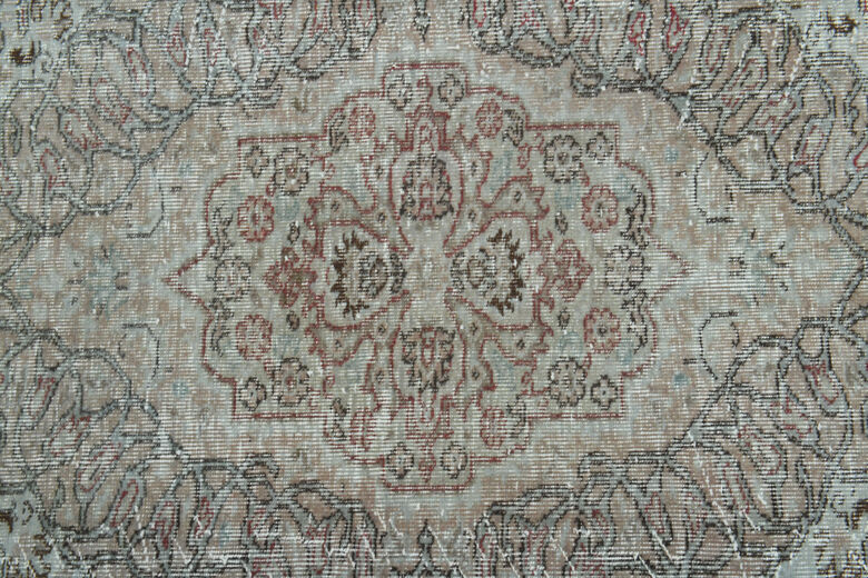 Oriental Vintage Oushak Rug