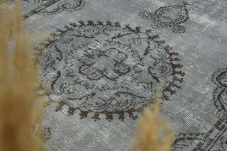 Handmade Vintage Anatolian Area Rug - Thumbnail