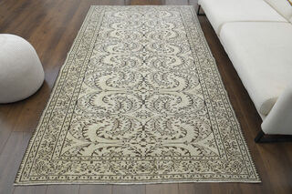 Floral Handmade Rug - Thumbnail