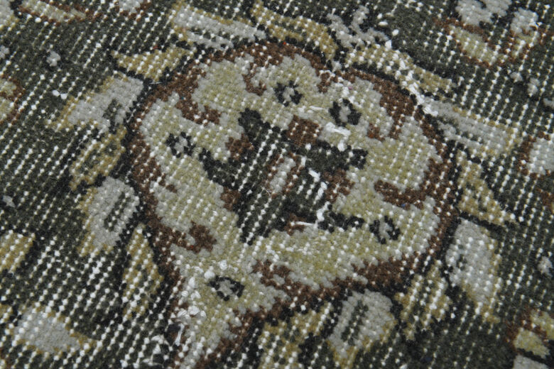 Handmade Oriental Area Rug
