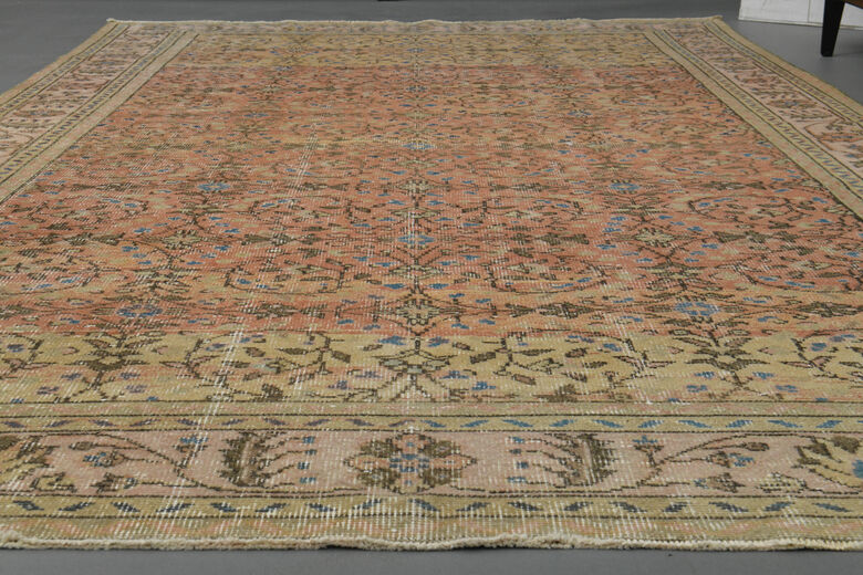 Handmade Vintage Floral Area Rug