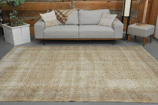 Neutral Vintage Floral Hereke Rug - Thumbnail