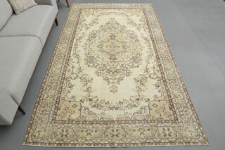 Handmade Vintage Oriental Area Rug - Thumbnail