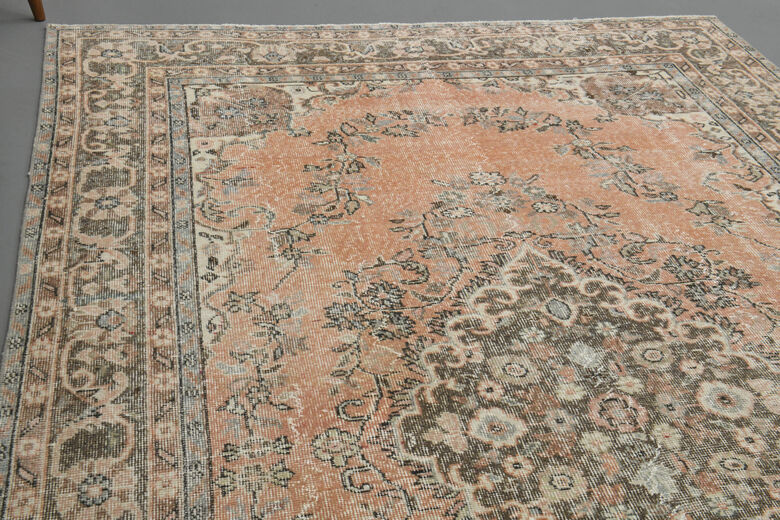 Handmade Vintage Area Anatolian Rug