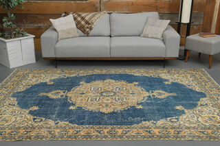 Handmade Vintage Oriental Area Rug - Thumbnail