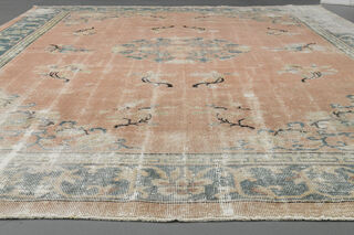 Handmade Vintage Area Anatolian Rug - Thumbnail