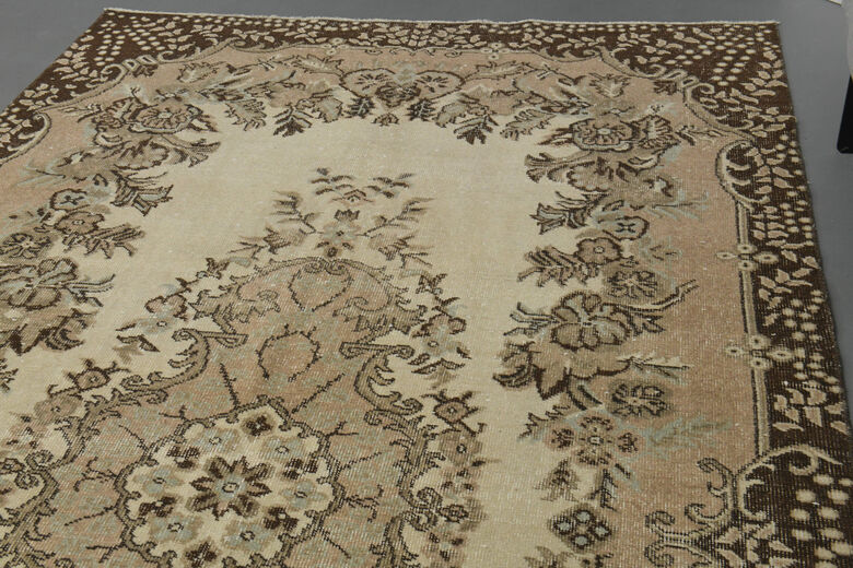 Handmade Vintage Anatolian Area Rug