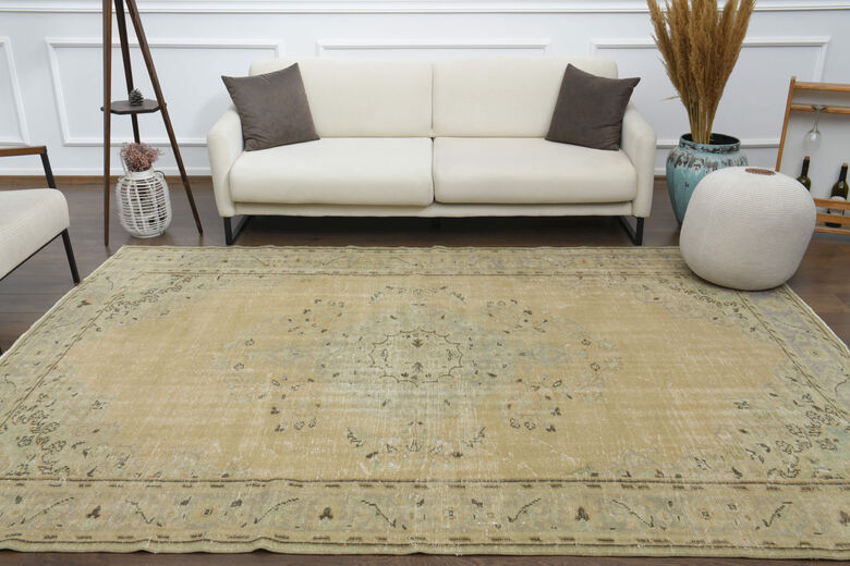 Handmade Vintage Area Anatolian Rug