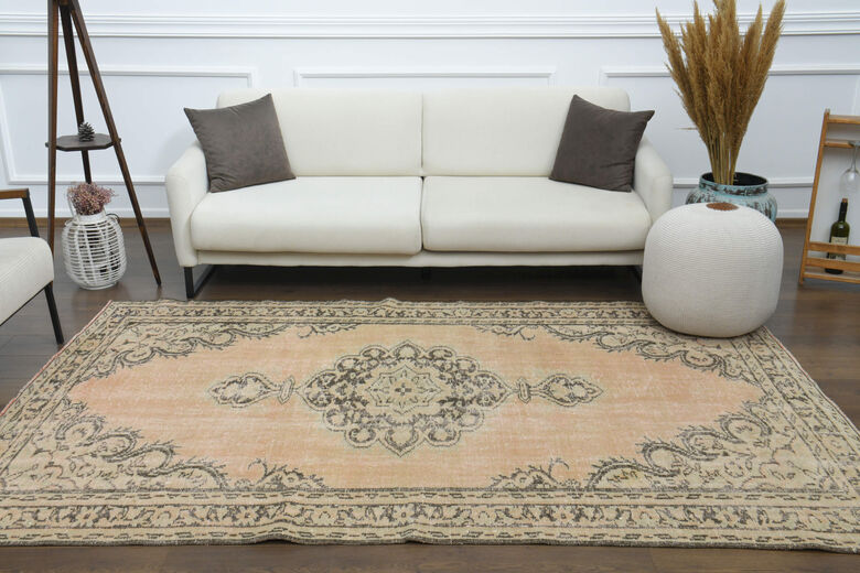 Handmade Vintage Area Anatolian Rug