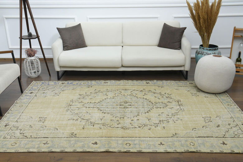Antique Handmade Area AnatolianRug