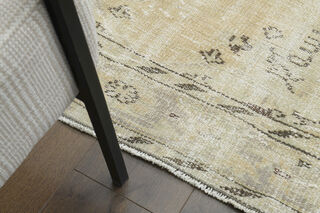 Handmade Vintage Area Anatolian Rug - Thumbnail