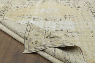Handmade Vintage Area Anatolian Rug - Thumbnail