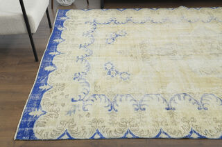 Handwoven Distressed Vintage Rug - Thumbnail