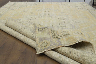 Handmade Vintage Area Anatolian Rug - Thumbnail