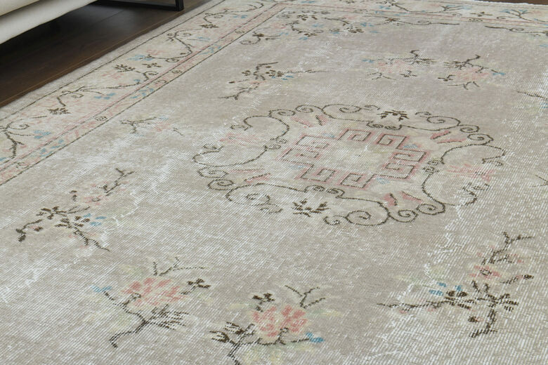 Handwoven Vintage Area Anatolian Rug