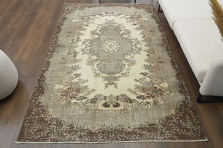 Handmade Vintage Area Rug - Thumbnail