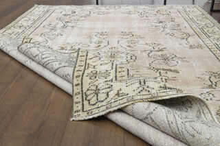 Handmade Vintage Area Rug - Thumbnail