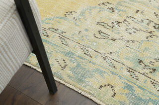 Handmade Vintage Area Anatolian Rug - Thumbnail