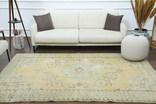 Handmade Vintage Area Anatolian Rug - Thumbnail