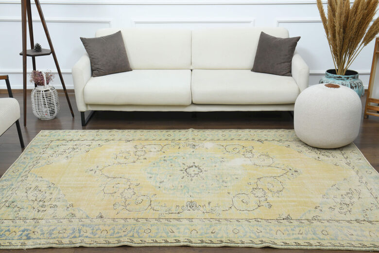 Handmade Vintage Area Anatolian Rug