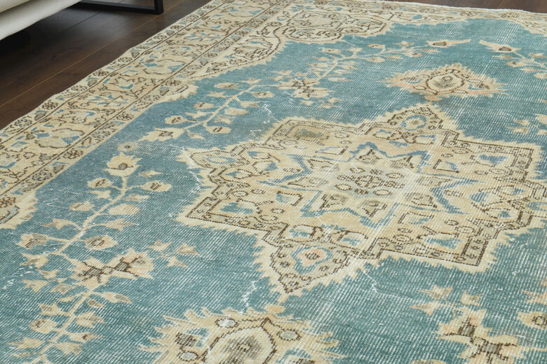 Handmade Vintage Area Rug