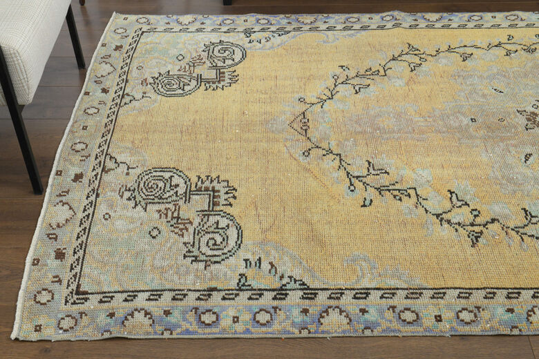 Authentic Vintage Area Anatolian Rug
