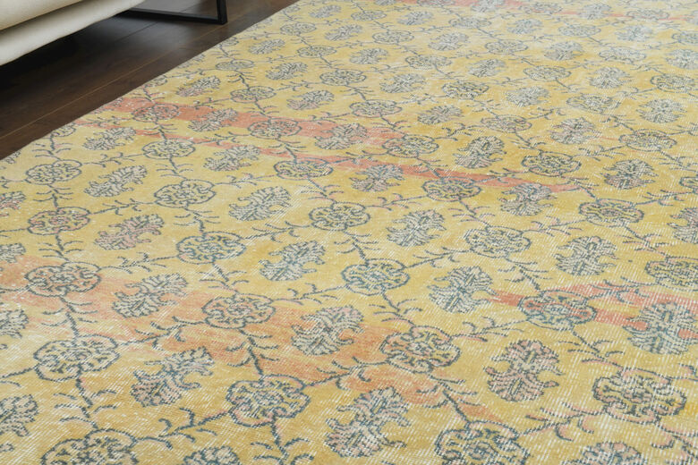 Handmade Vintage Area Rug