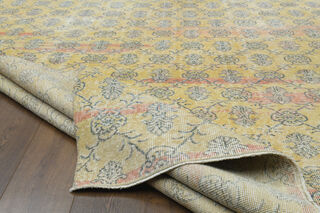 Handmade Vintage Area Rug - Thumbnail