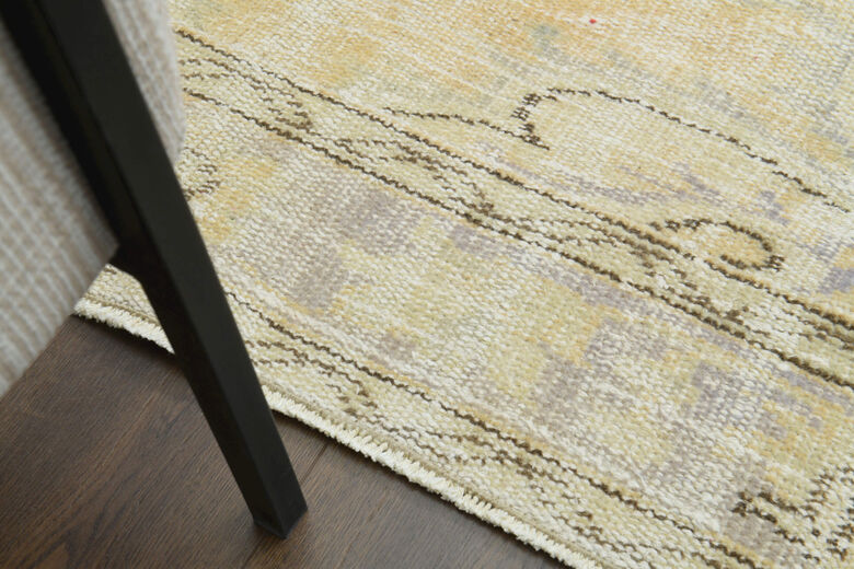 Handmade Vintage Area Anatolian Rug