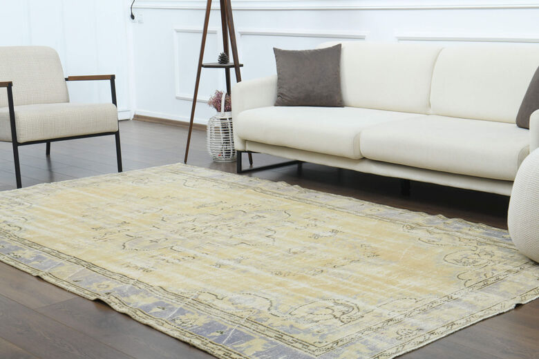 Handmade Vintage Area Anatolian Rug