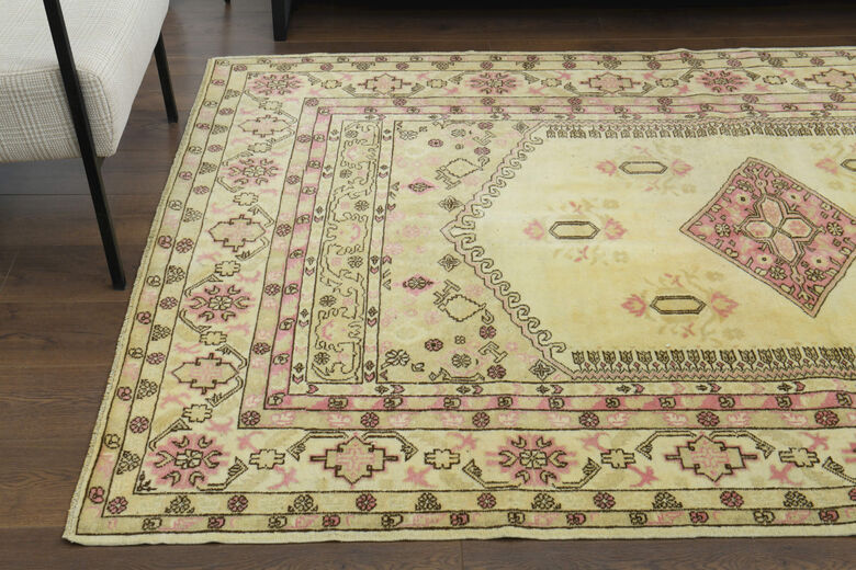 Scandinavian Vintage Area Rug