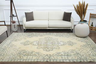 Vintage Turkish Anatolian Area Rug - Thumbnail