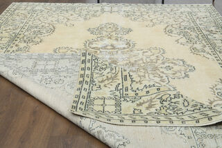Vintage Turkish Anatolian Area Rug - Thumbnail