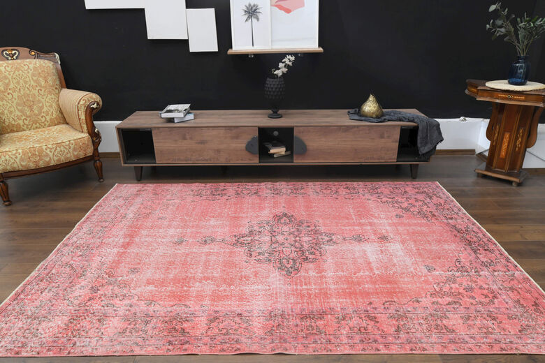 Vintage Turkish Anatolian Rug