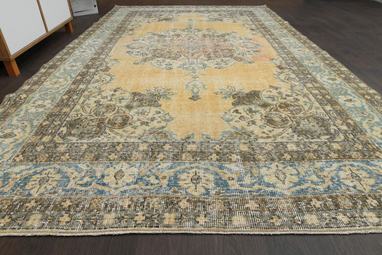 Handmade Vintage Turkish Anatolian Rug