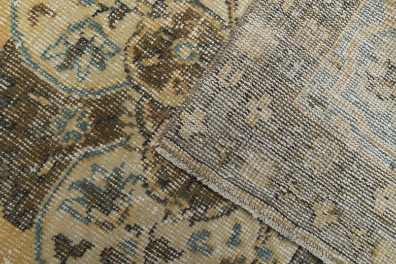 Handmade Vintage Turkish Anatolian Rug