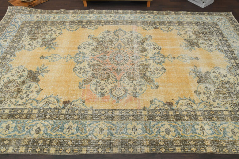 Handmade Vintage Turkish Anatolian Rug