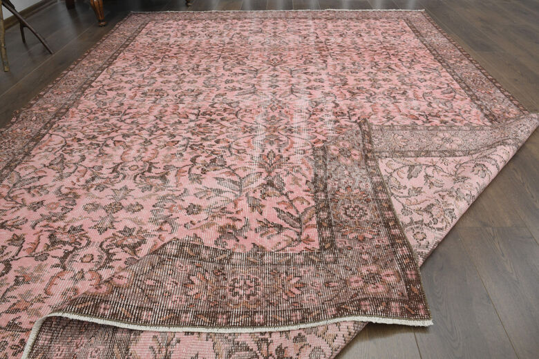 Floral Vintage Turkish Hereke Rug